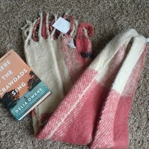 NWT Lauren Conrad burnt Ochre blanket scarf